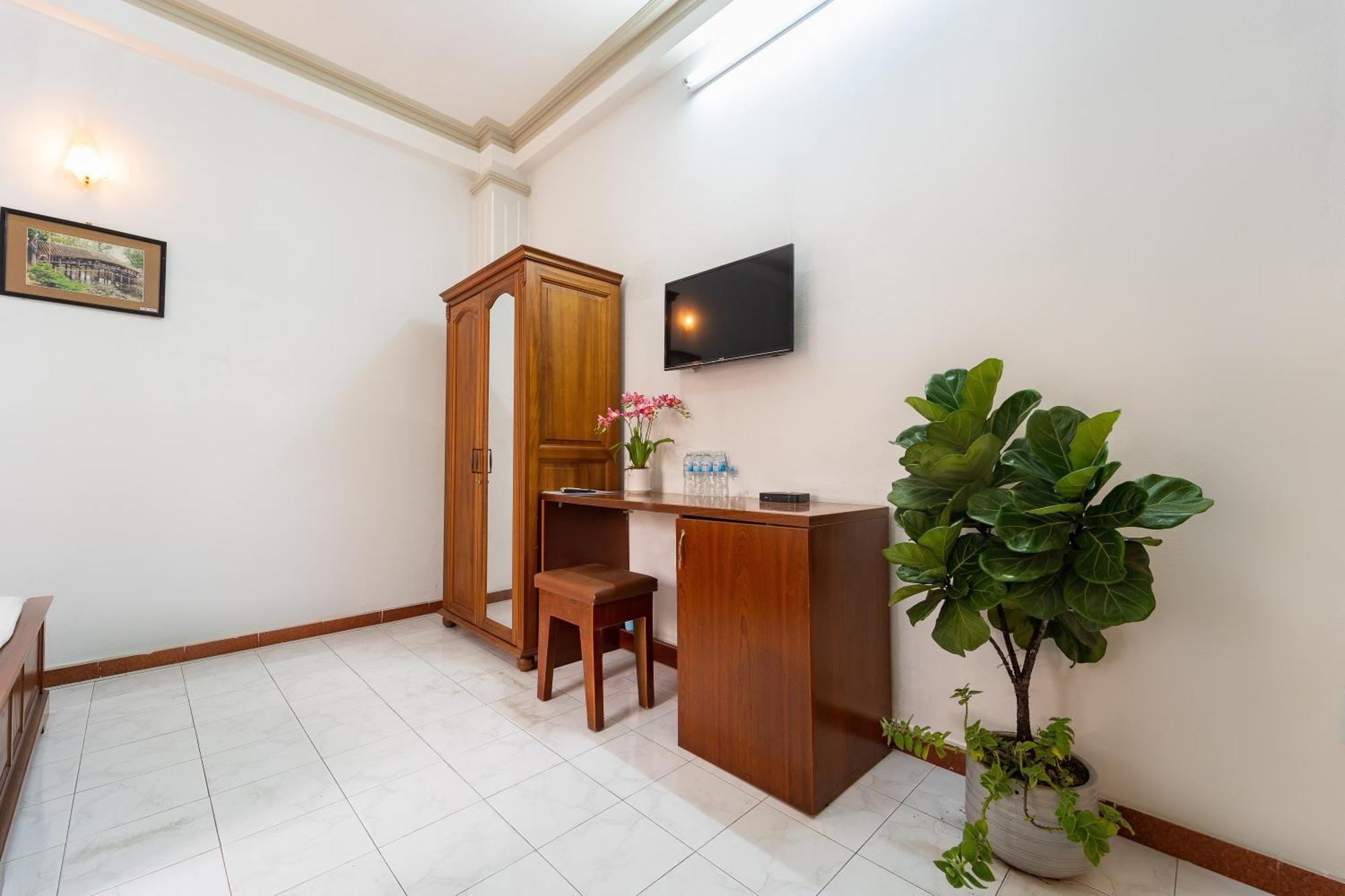Collection O Madam Cuc Hotel Ho Chi Minh-stad Buitenkant foto