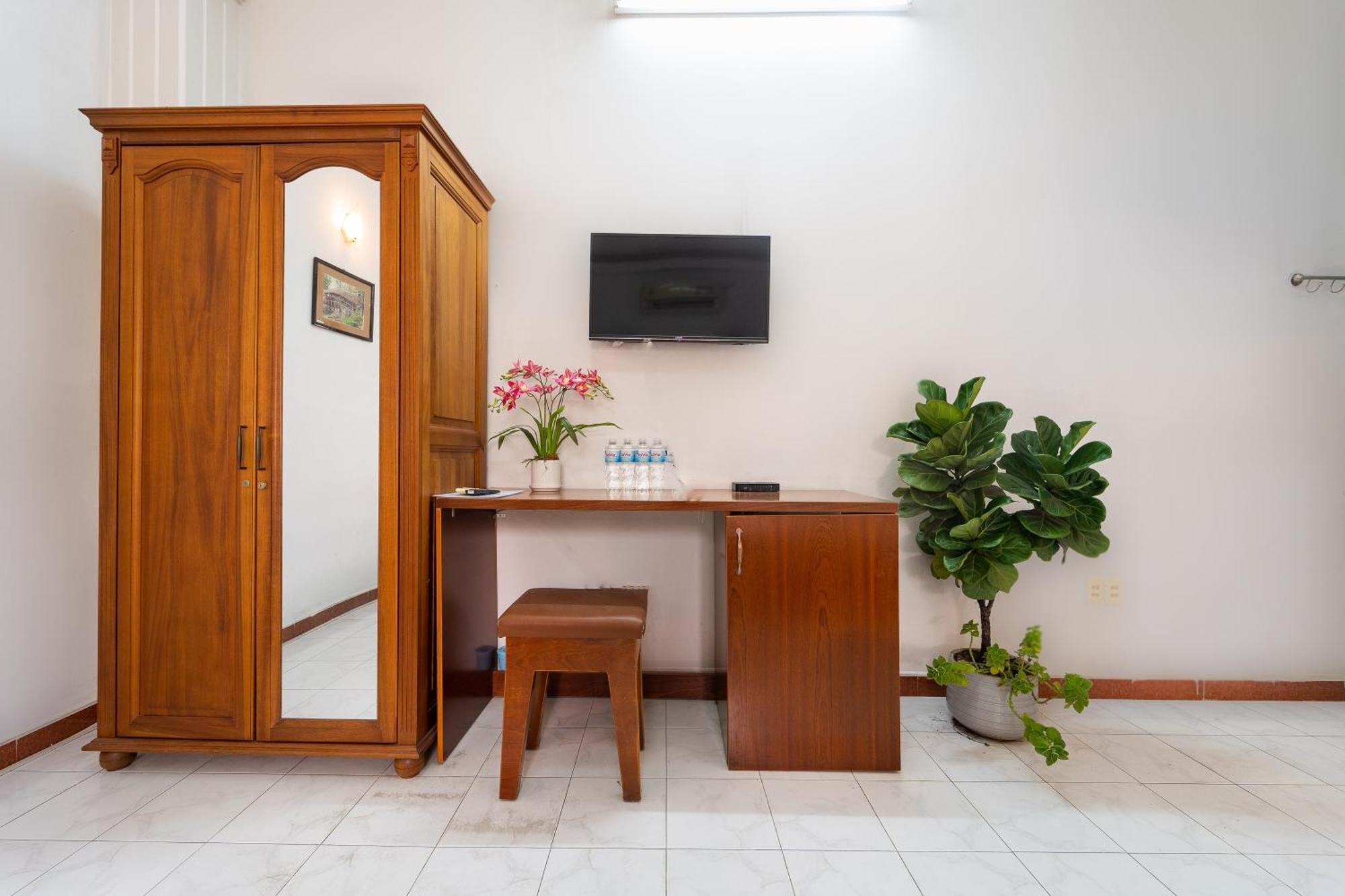 Collection O Madam Cuc Hotel Ho Chi Minh-stad Buitenkant foto